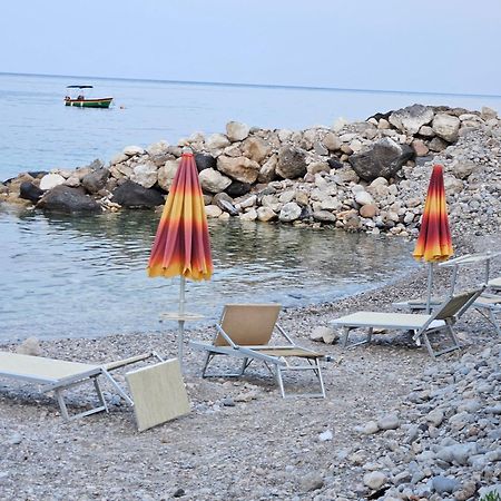 Bed and Breakfast Taorbay Джардини-Наксос Экстерьер фото