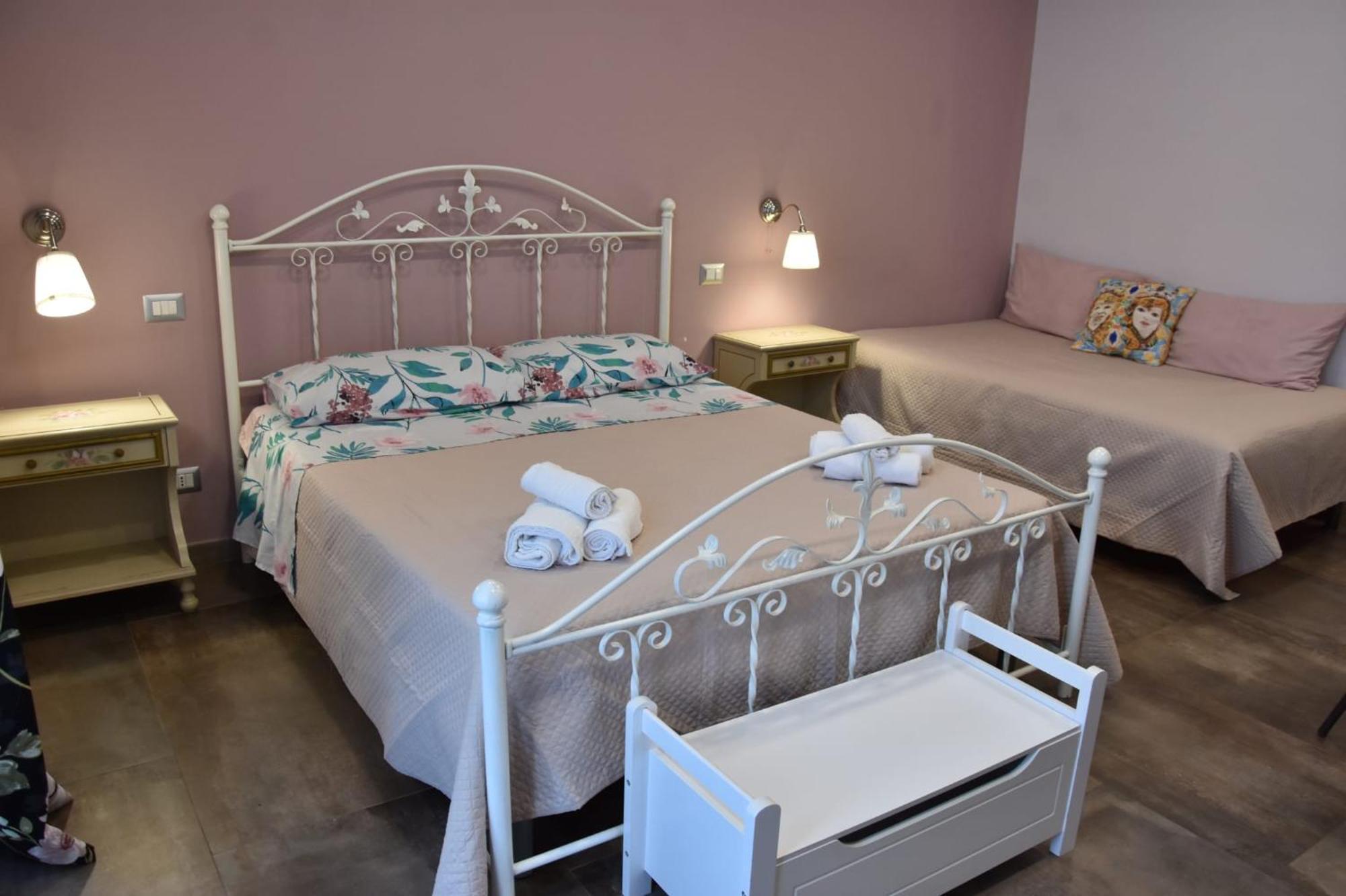 Bed and Breakfast Taorbay Джардини-Наксос Экстерьер фото