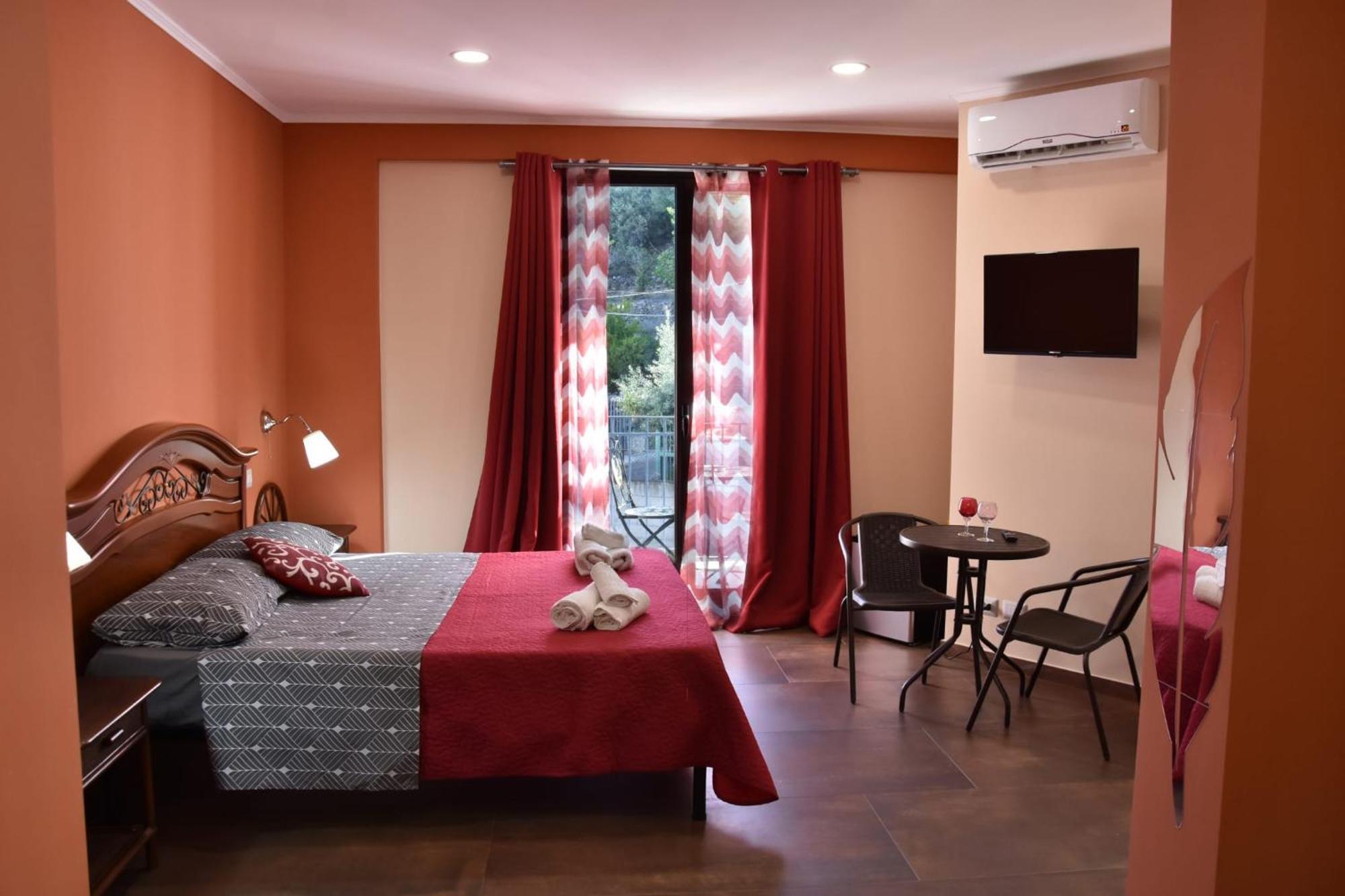 Bed and Breakfast Taorbay Джардини-Наксос Экстерьер фото